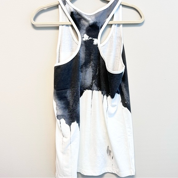 Nike Sportswear Gray Slim Fit Tank Small - Picture 3 of 4